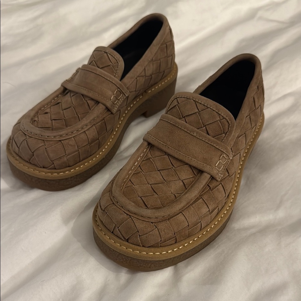 Bottega  Brown Suede. Rubber sole. 2024 collection